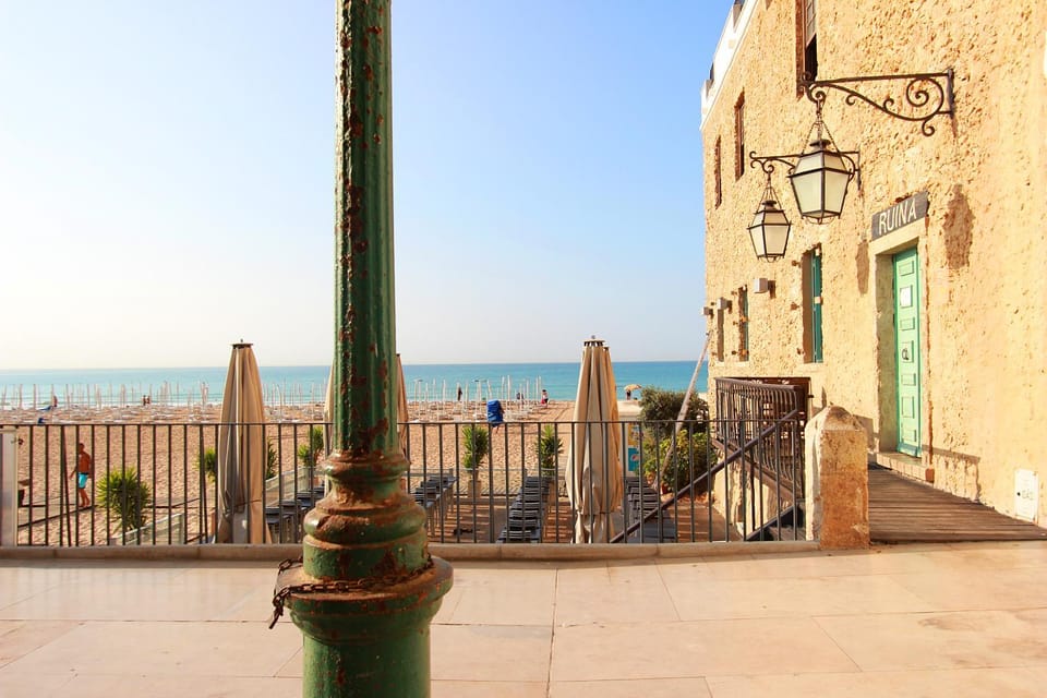 Nearby landmark, Natural landscape, Beach