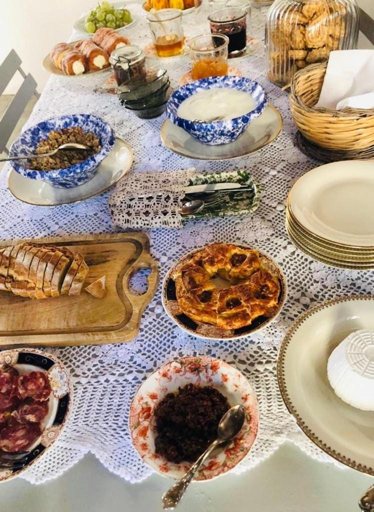 Breakfast, Buffet breakfast