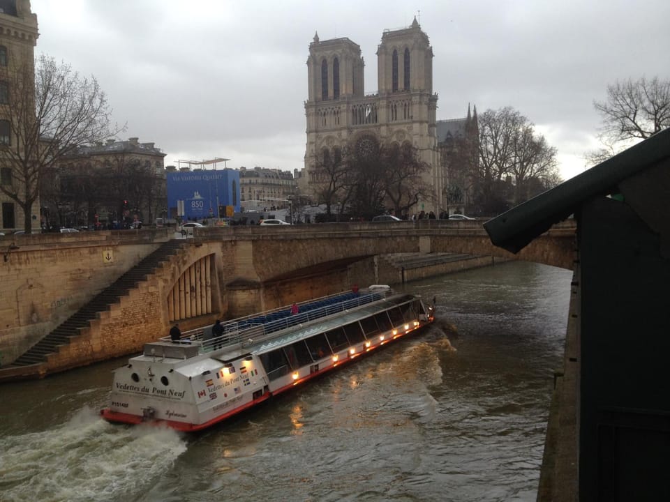 Nearby landmark