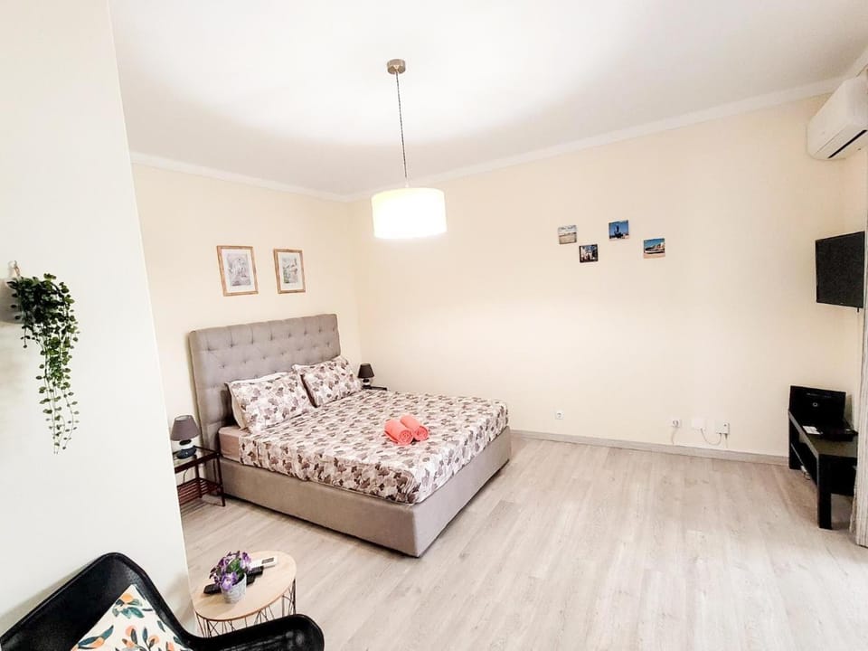 Living room, Bedroom