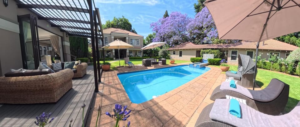 Property building, Patio, Pool view