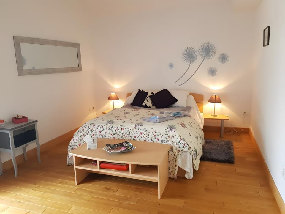 Property building, Living room, Bedroom
