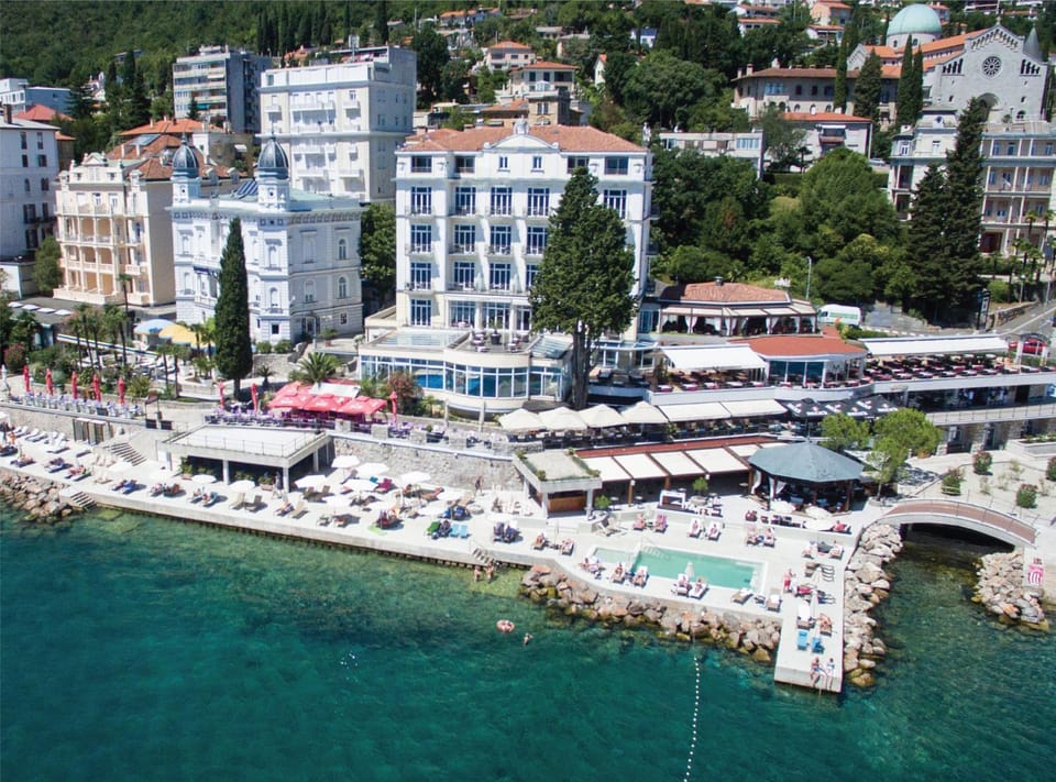 Bird's eye view, Summer, Swimming pool