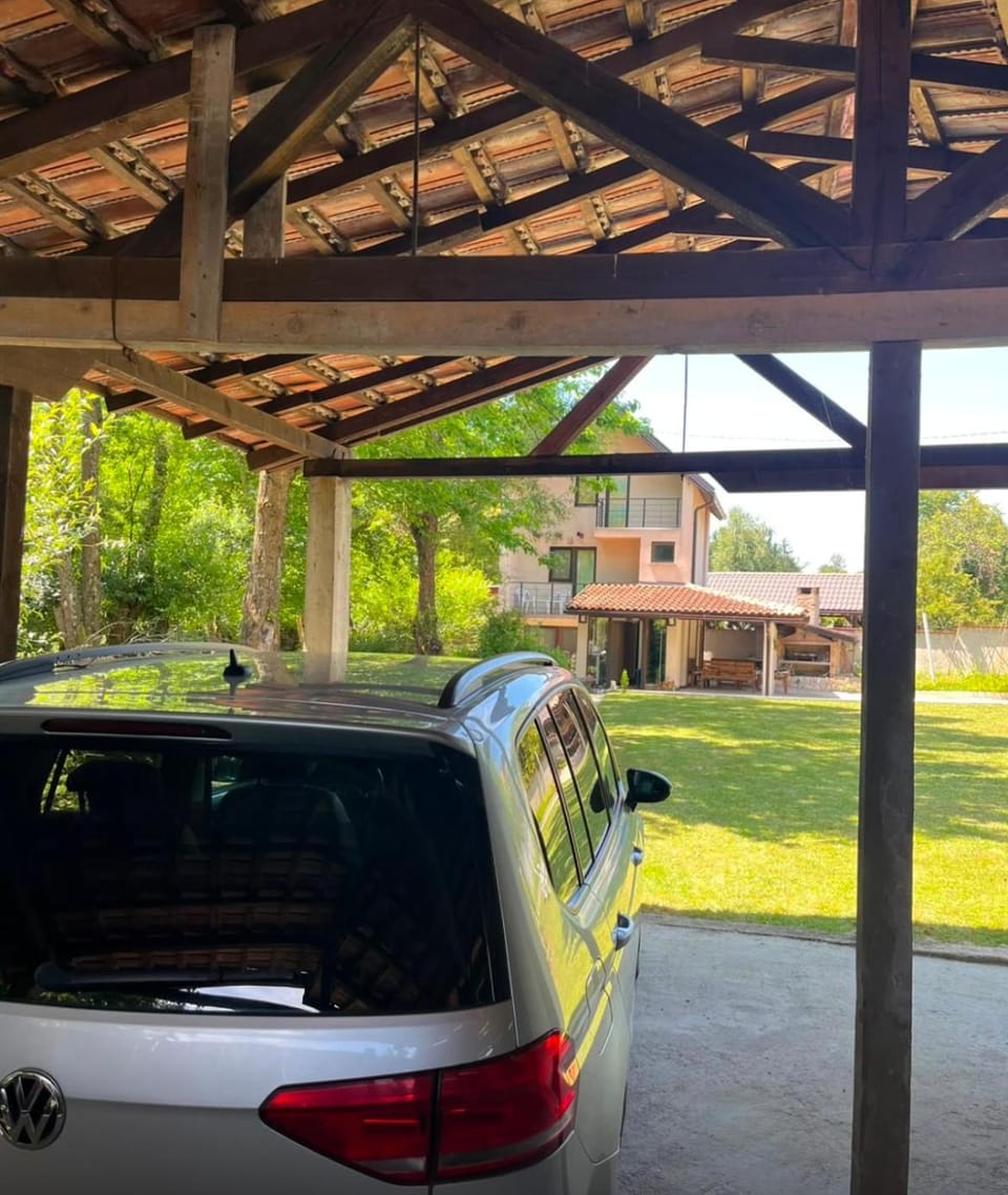 Nature Villa Sarajevo House in Federation of Bosnia and Herzegovina