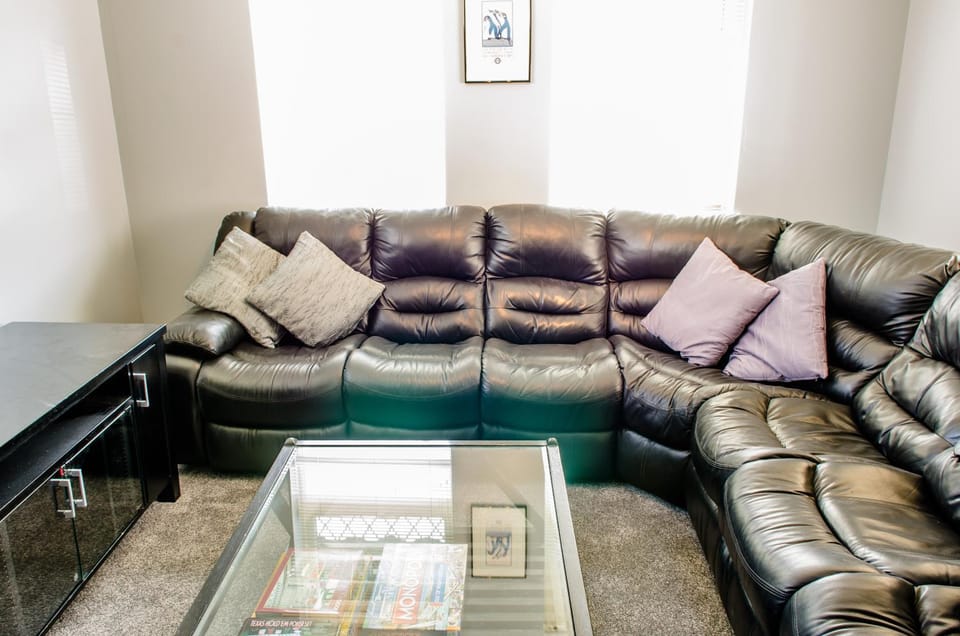 Lounge or bar, Other