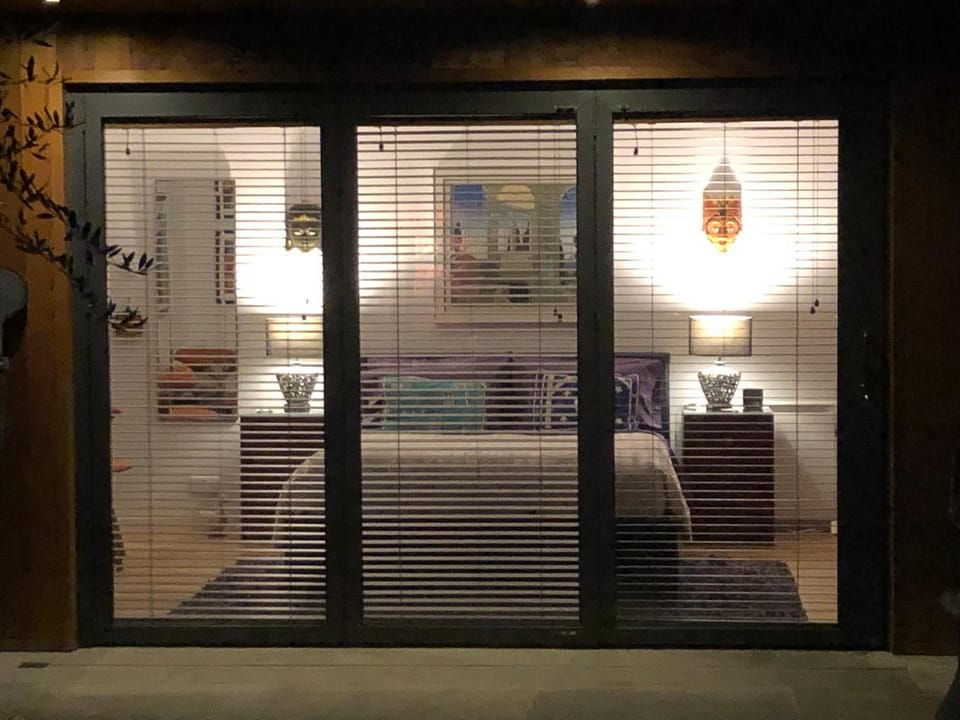 Romantic Bungalow in Notting Hill Bed and Breakfast in City of Westminster