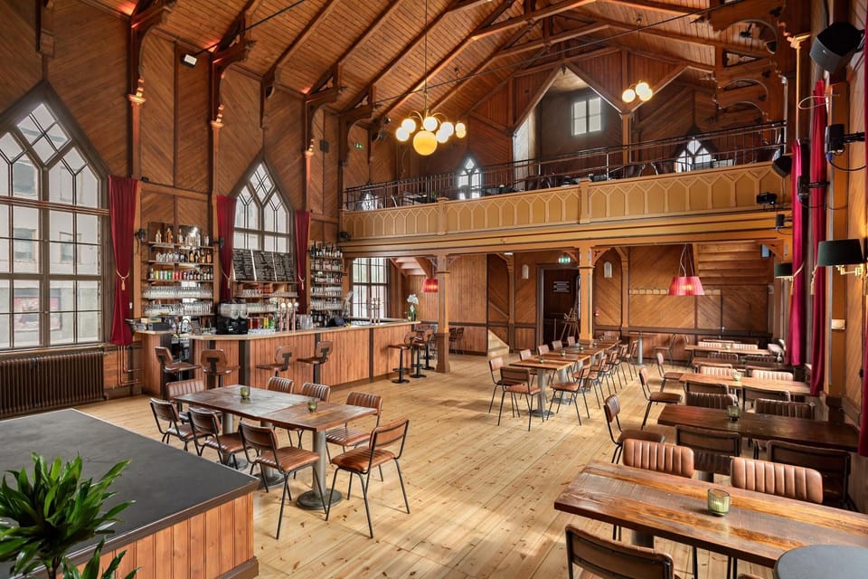 Restaurant/places to eat, Restaurant/places to eat