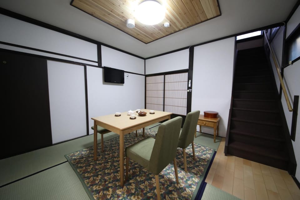 TV and multimedia, Living room, Dining area