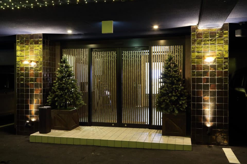 Property building, Lobby or reception, Area and facilities