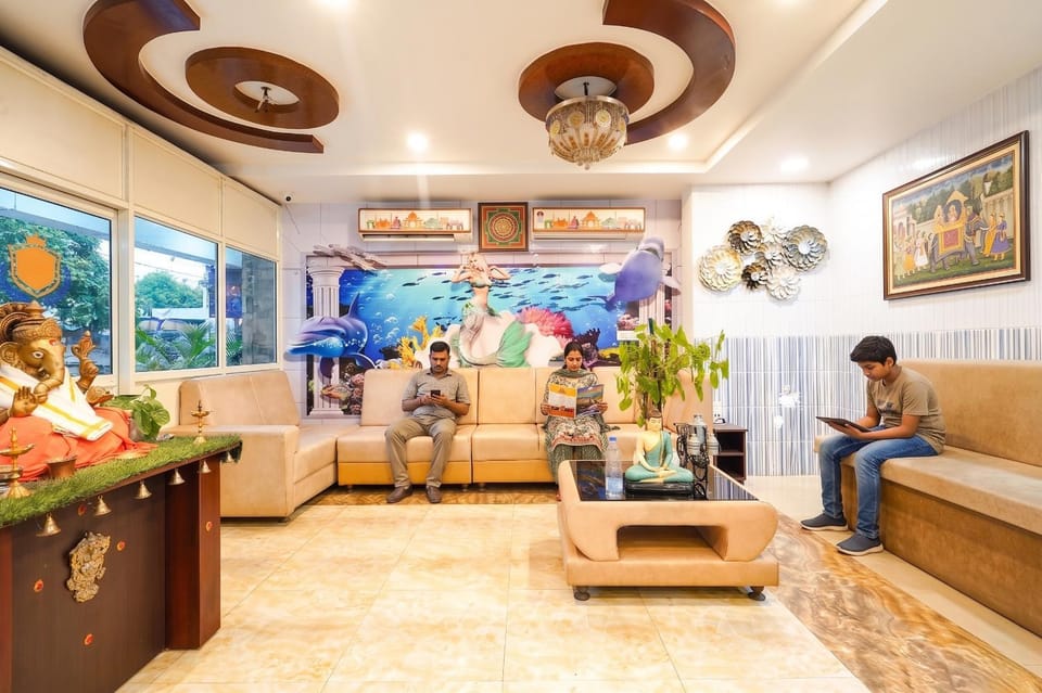 Lobby or reception, Seating area