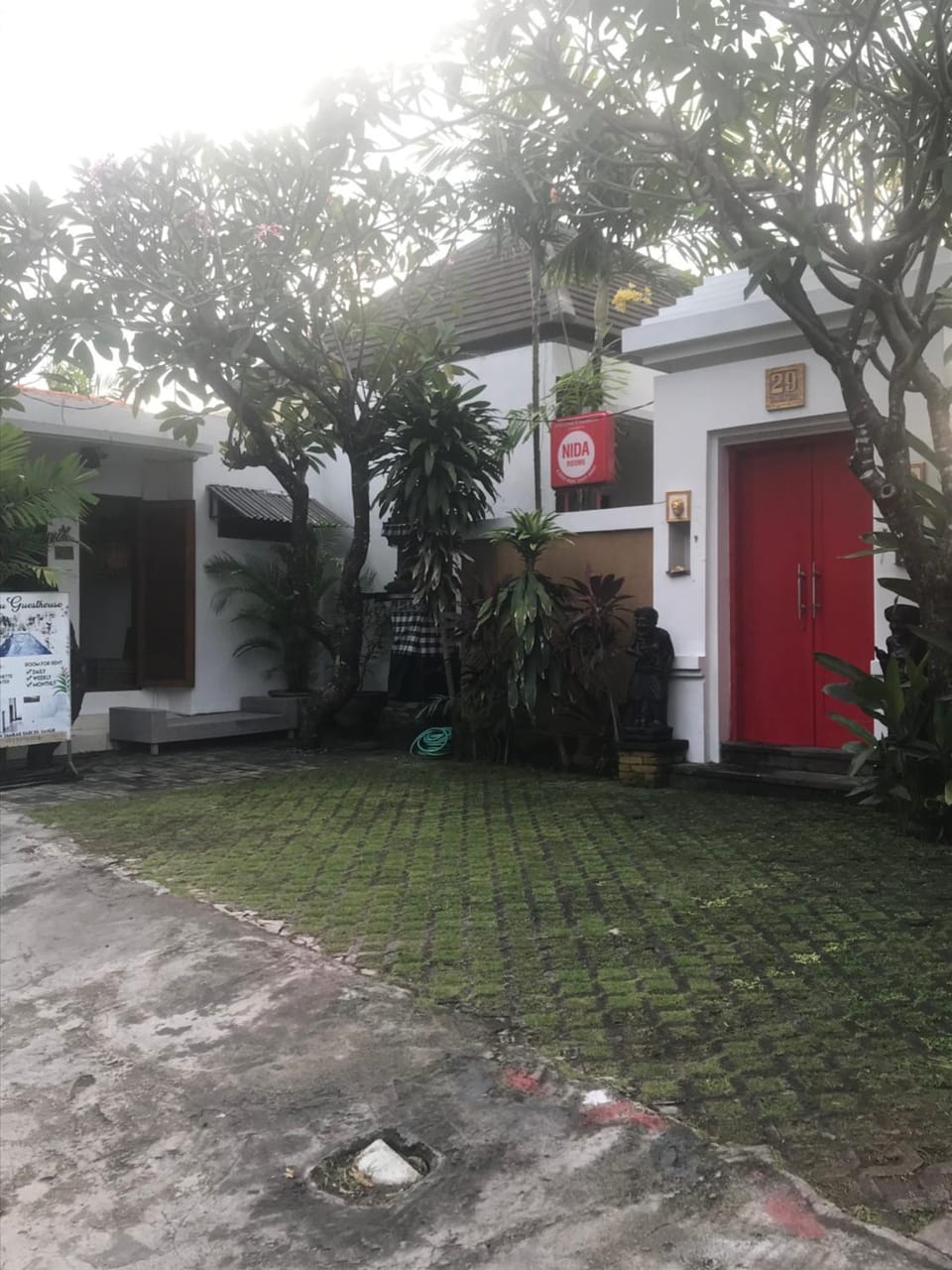Ayu Love & Harmony Guest House Bed and Breakfast in Denpasar