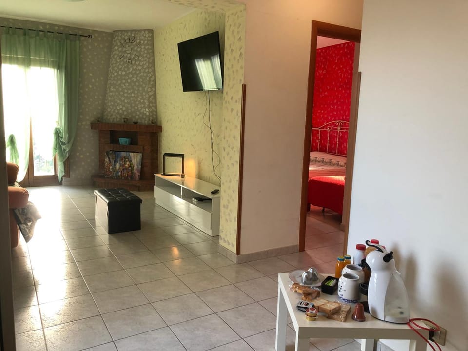 TV and multimedia, Photo of the whole room, Seating area