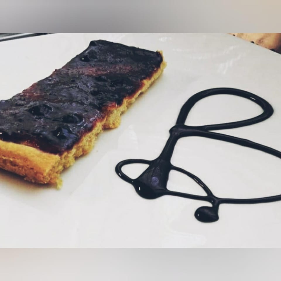 Restaurant/places to eat, Food and drinks, Decorative detail, Dining area, Food, Meals, Breakfast, Italian breakfast, Lunch