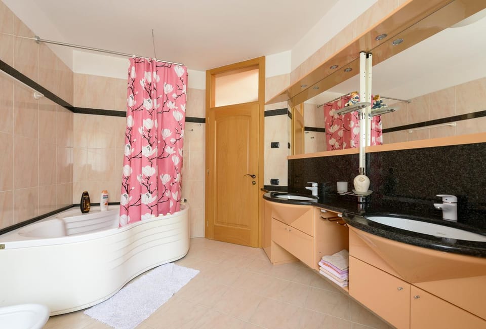B&B agli Ulivi Bed and Breakfast in Trentino-South Tyrol