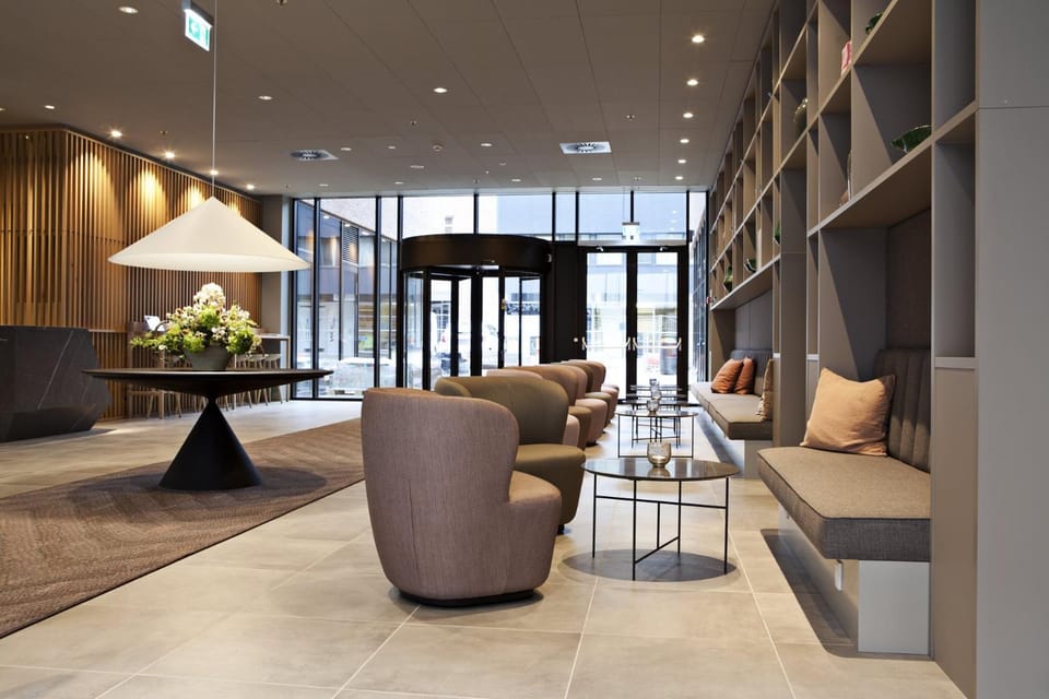 Lobby or reception, Seating area