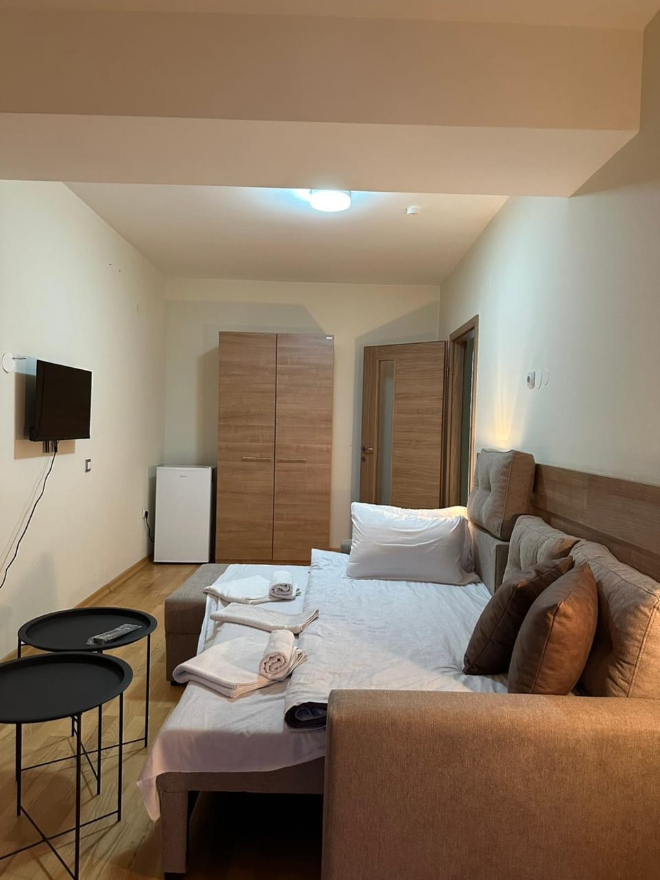 TV and multimedia, Living room, towels