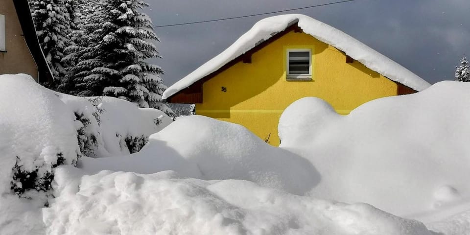 Property building, Winter