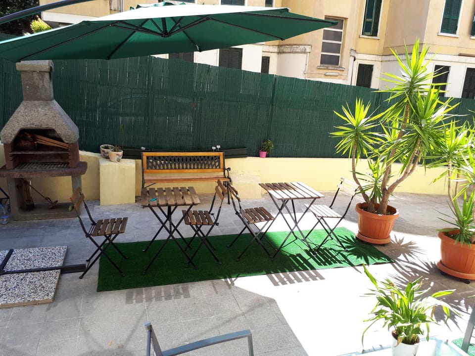 BBQ facilities, Garden, Balcony/Terrace, Banquet/Function facilities