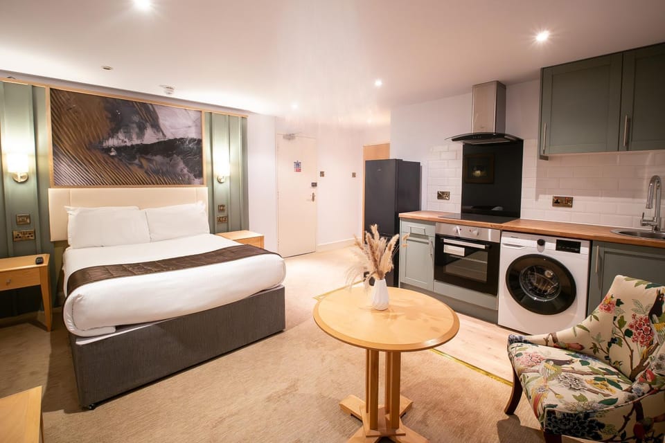 Trouville Bournemouth - OCEANA COLLECTION Hotel in Bournemouth
