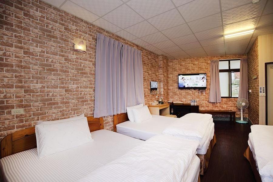 Zhongshan Hostel Vacation rental in Taiwan, Province of China