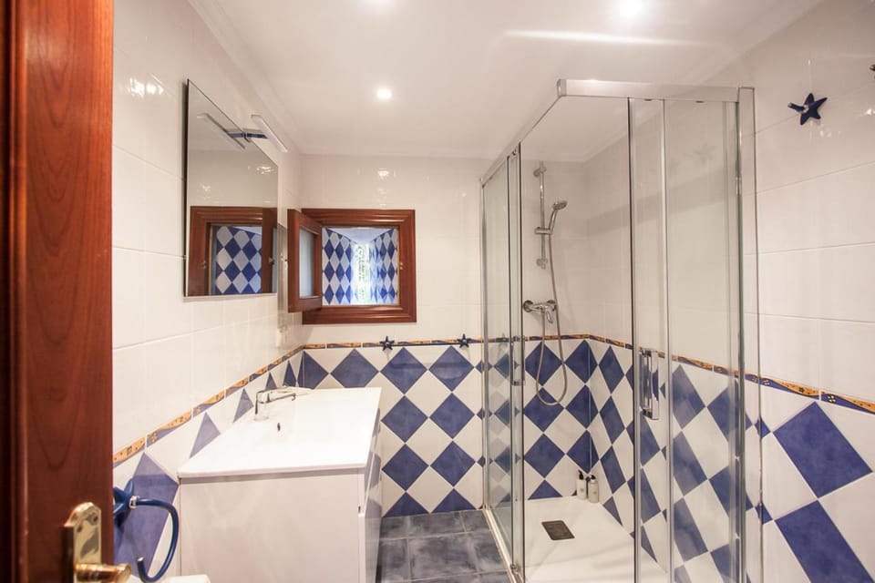 Busgosu, casa a 300 m de la playa de Poo VV-993-AS House in Cantabria