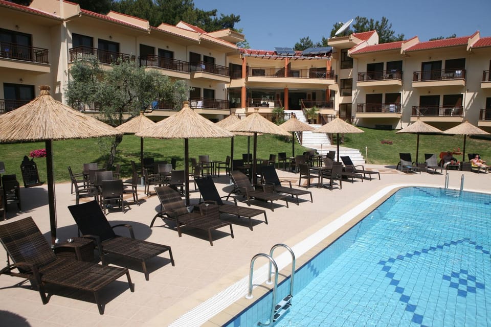 Property building, Swimming pool
