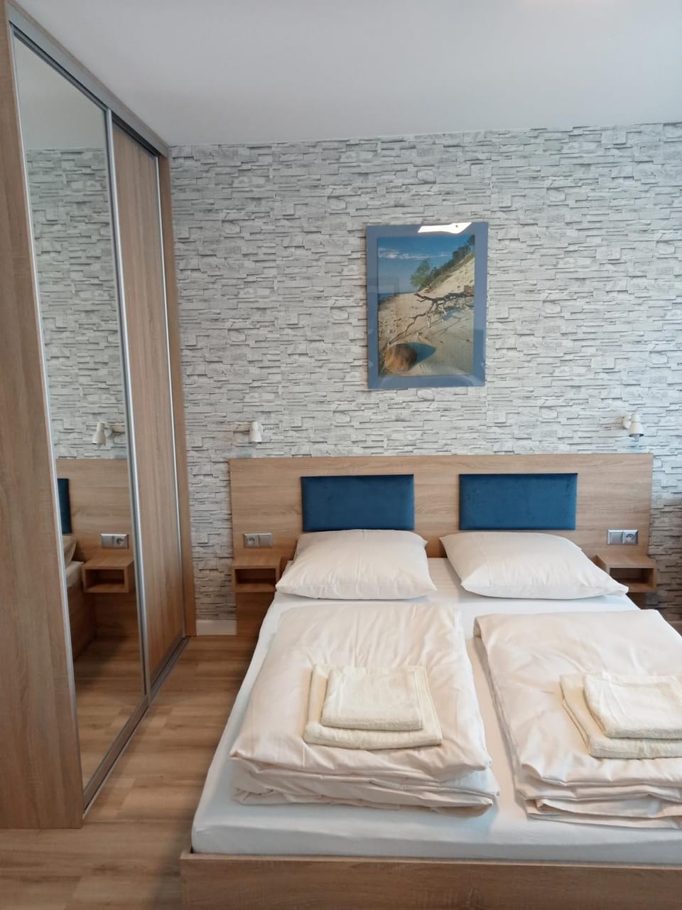 Bed, Photo of the whole room, Bedroom, wardrobe