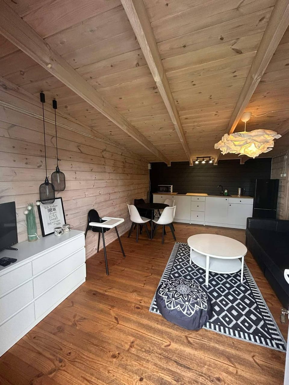 Living room, kitchen