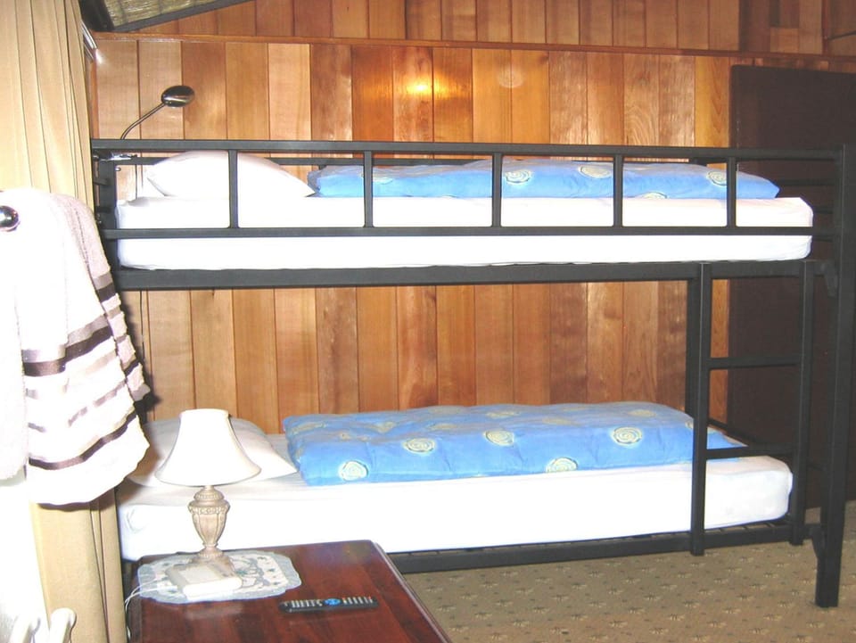 bunk bed
