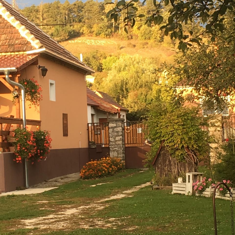 Liliom Vendégház Bed and Breakfast in Hungary