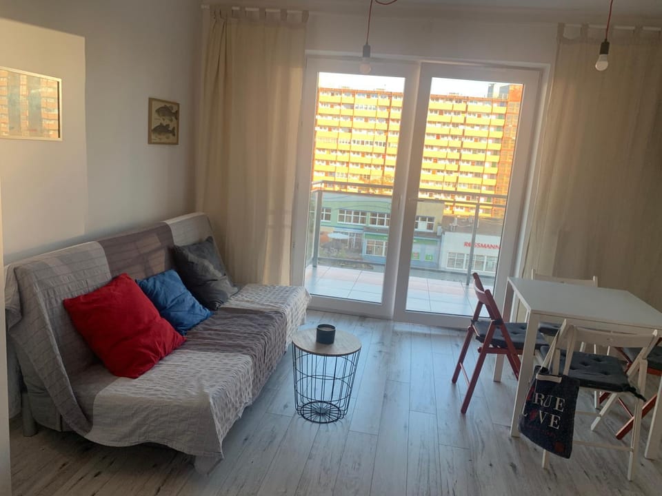 Four Oceans Blue Studio Apartment in Gdansk