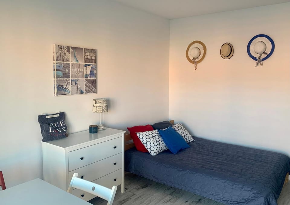 Four Oceans Blue Studio Apartment in Gdansk