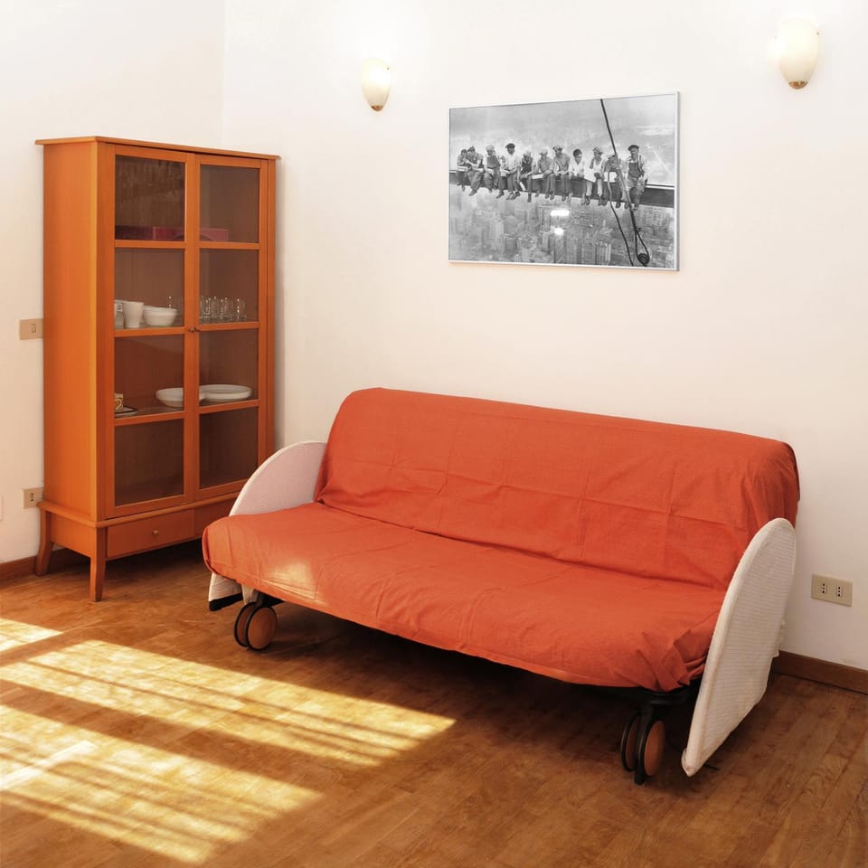 Decorative detail, Dining area