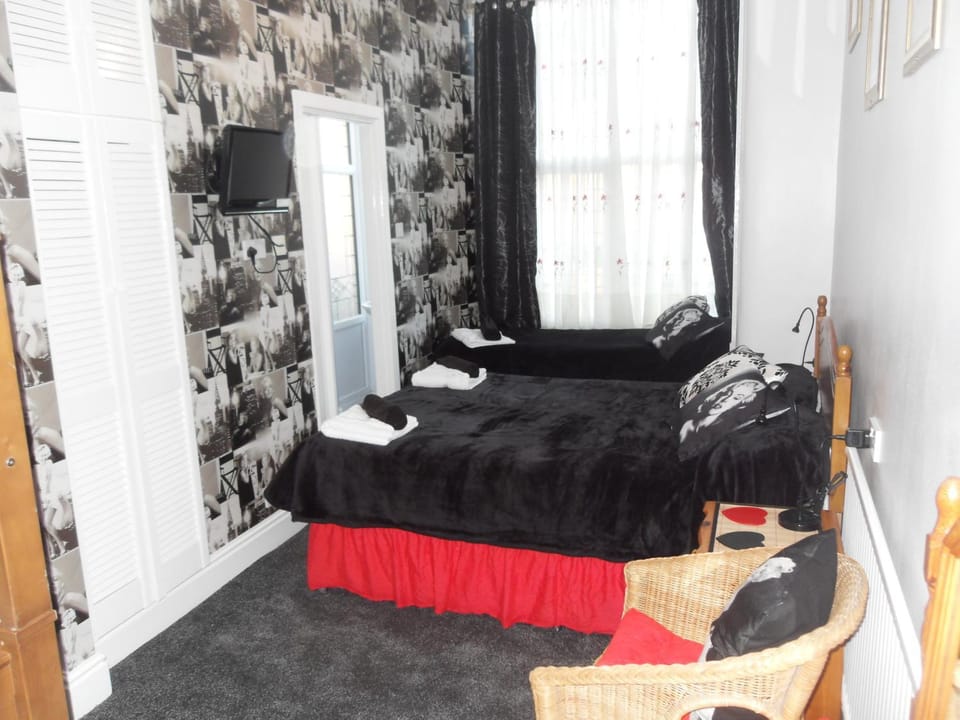 Photo of the whole room