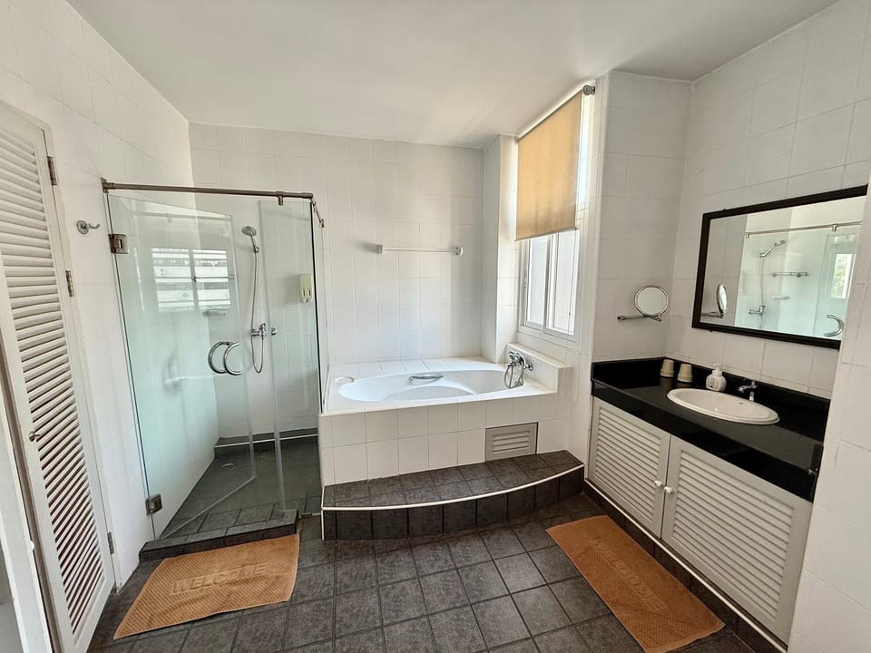 Shower, Bathroom, Bath