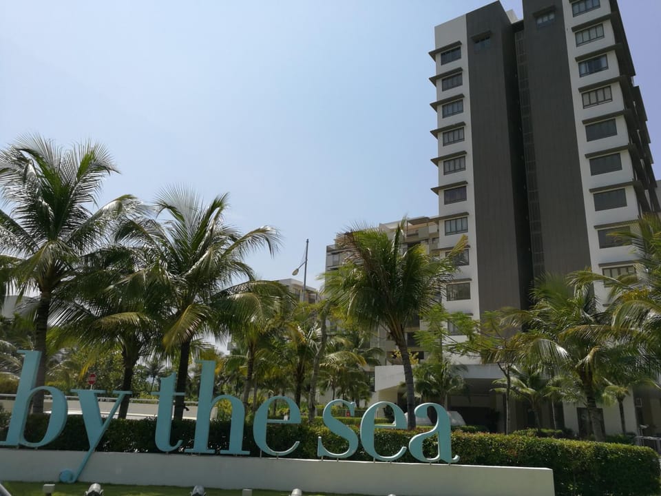 Facade/entrance, Property logo or sign