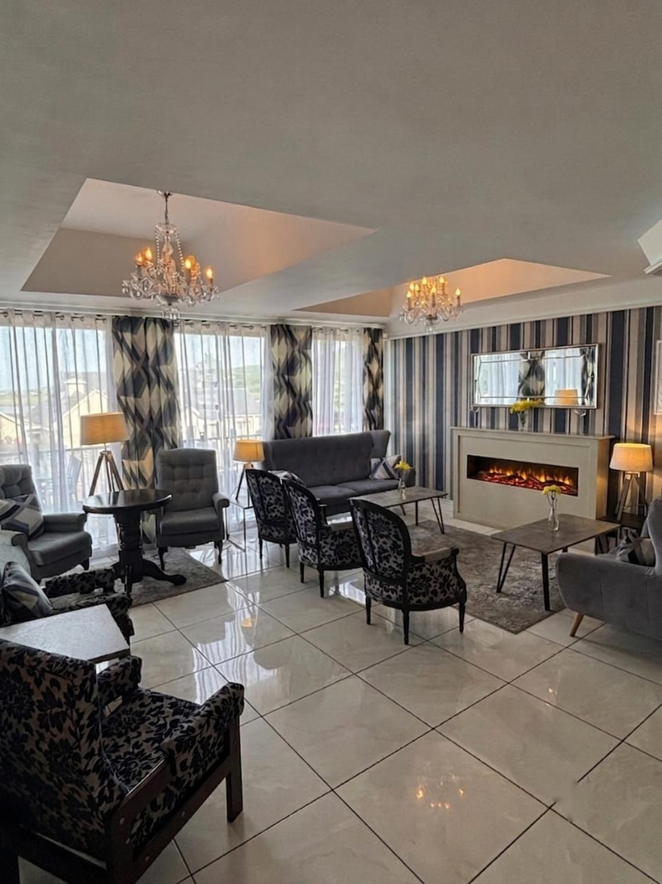 Lobby or reception, Seating area