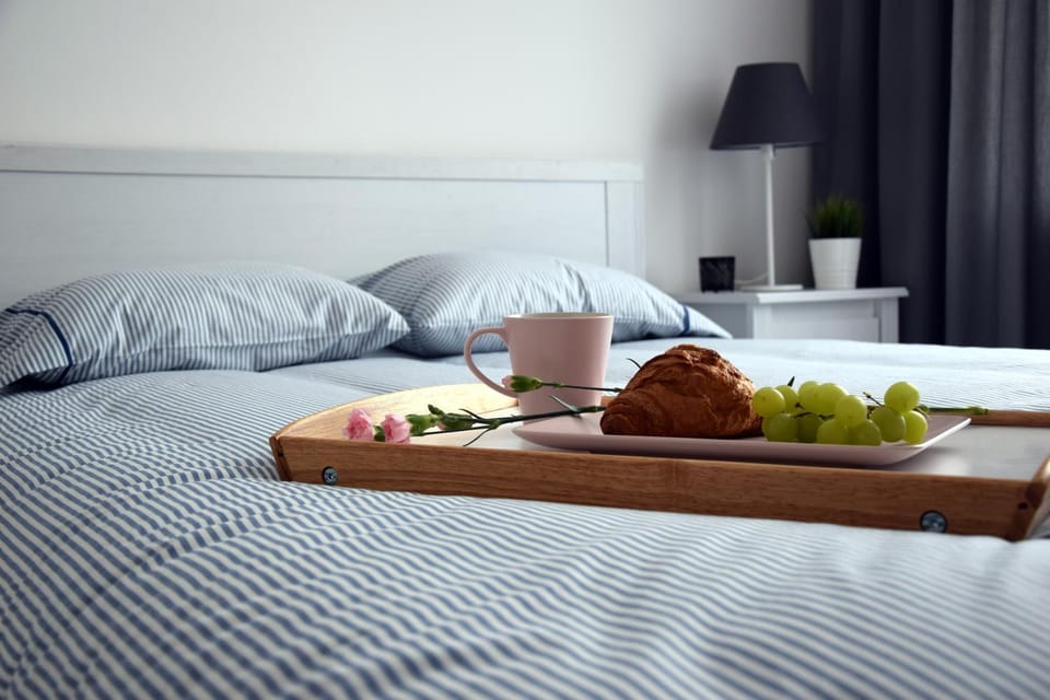 Food and drinks, Bedroom