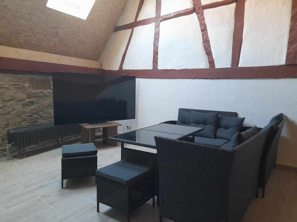 Living room, Photo of the whole room
