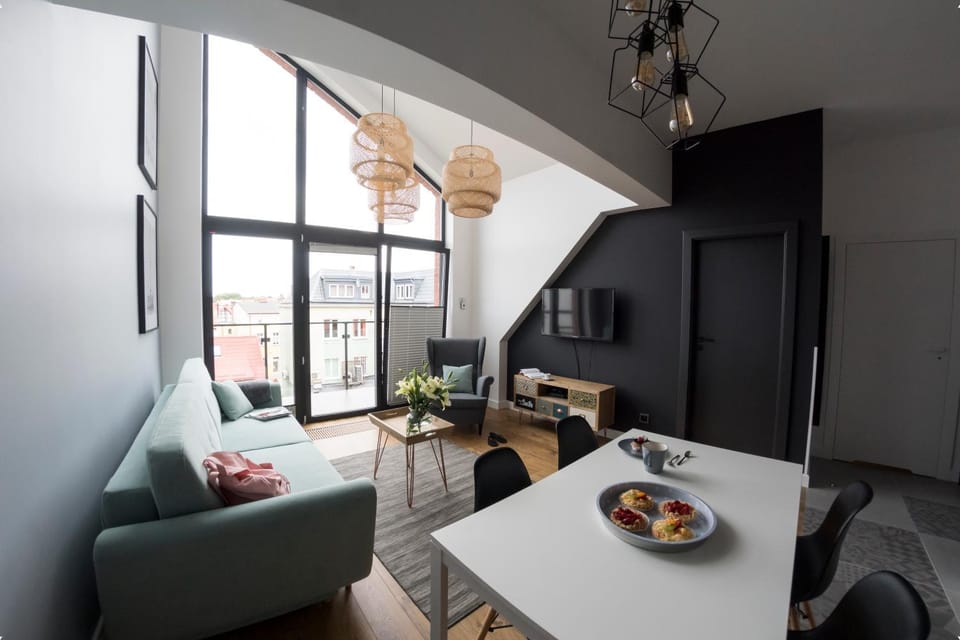 TV and multimedia, Balcony/Terrace, Living room, Dining area