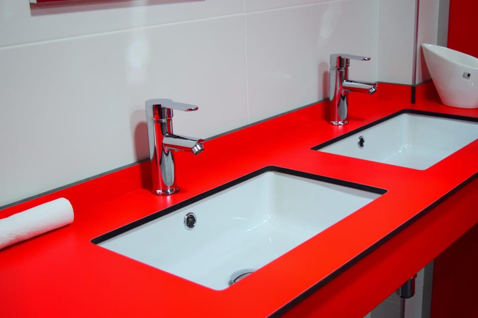 Bathroom, Decorative detail