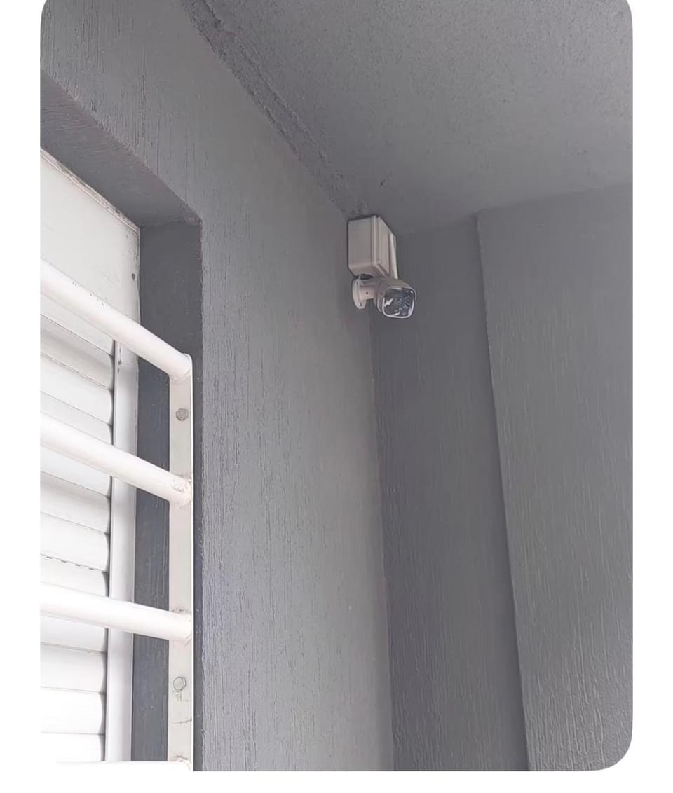 Dpto Viamonte con cochera y facturación Apartment in Bahía Blanca