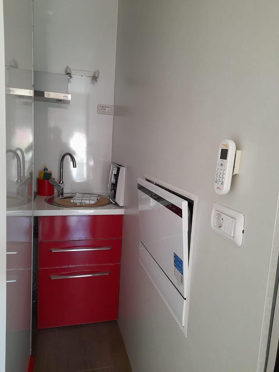 Studio Diana Apartment in Okrug Gornji
