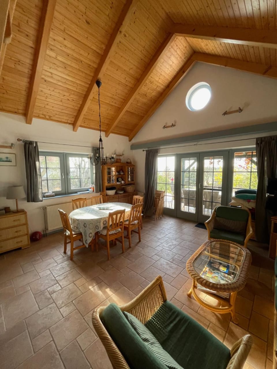 Mandula House House in Hungary