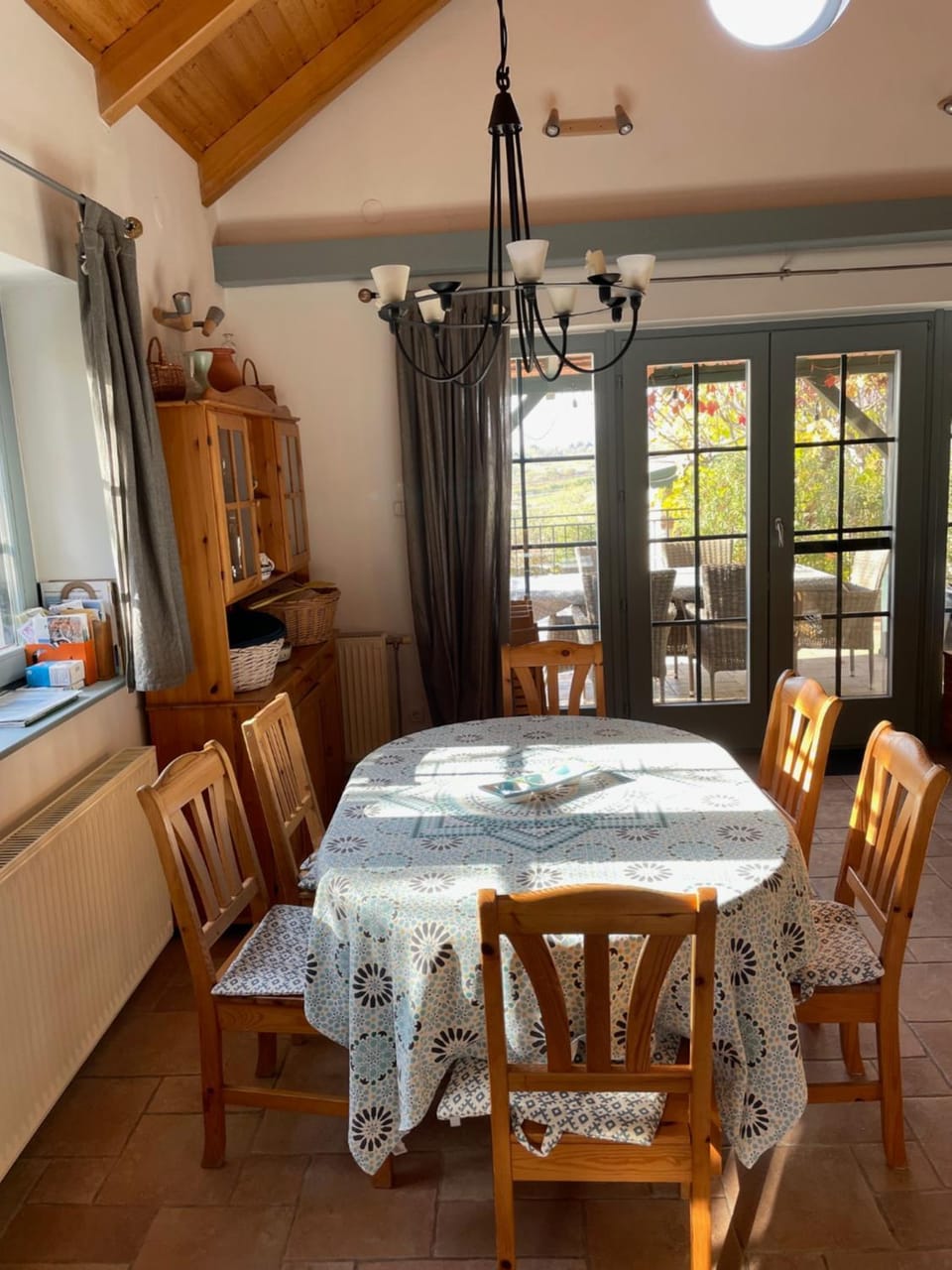Mandula House House in Hungary