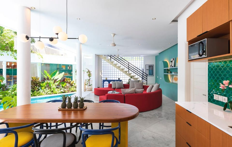 Living room, Dining area