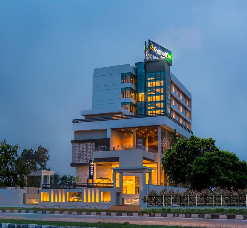 Property building, Facade/entrance