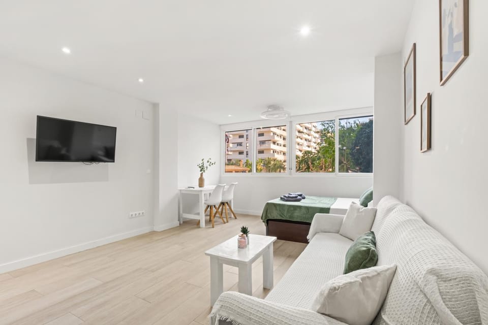 TV and multimedia, Dining area