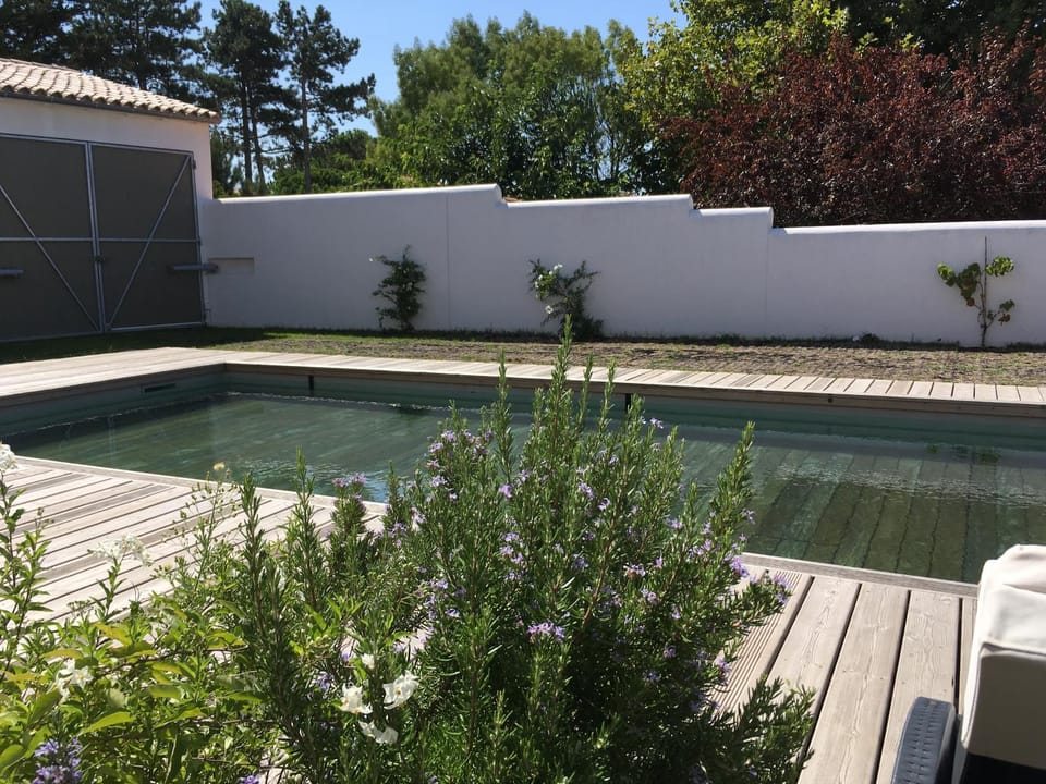 L'Île de Lumière House in Rivedoux-Plage