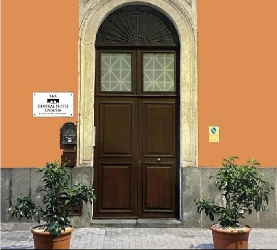 Facade/entrance, Street view